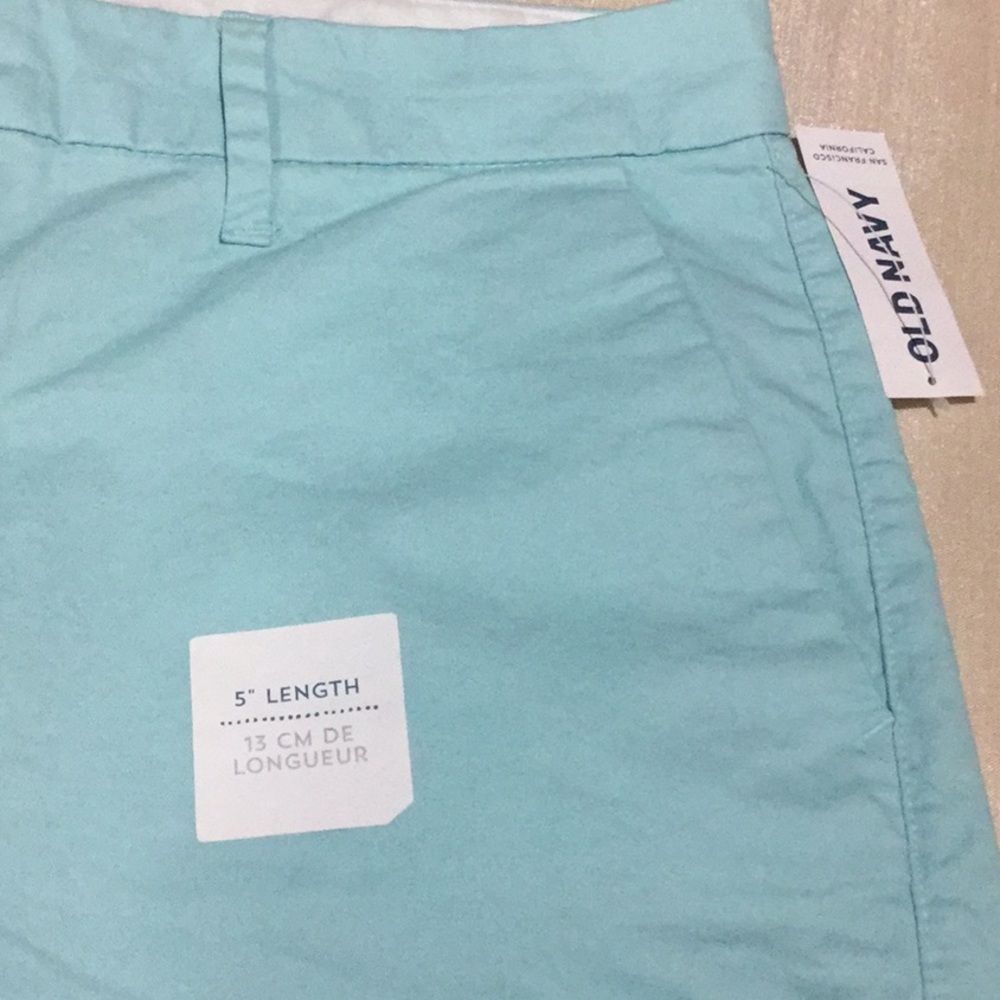 Old Navy Robin Egg Blue Shorts w/Pockets - Picture 5 of 5